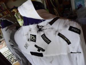 2019 Hemdbluse wegen Flecken umgearbeitet als Label-Bluse 
